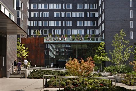 Gallery of West Campus Student Housing / Mahlum.